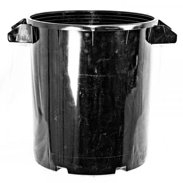 INJECTION MOLDED CONTAINERS